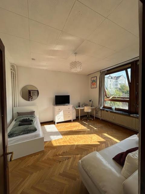 Stylish Apartment In The Heart Of Amburgo Esterno foto