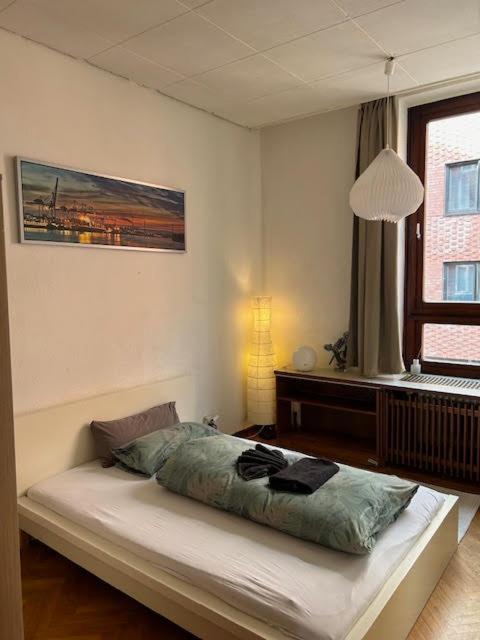Stylish Apartment In The Heart Of Amburgo Esterno foto