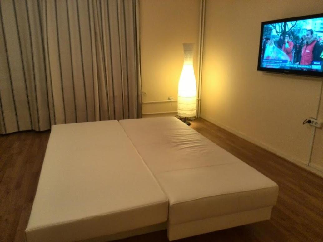 Stylish Apartment In The Heart Of Amburgo Esterno foto